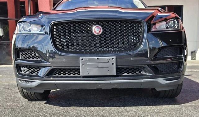 2020 Jaguar F-Pace - Image 10 of 16