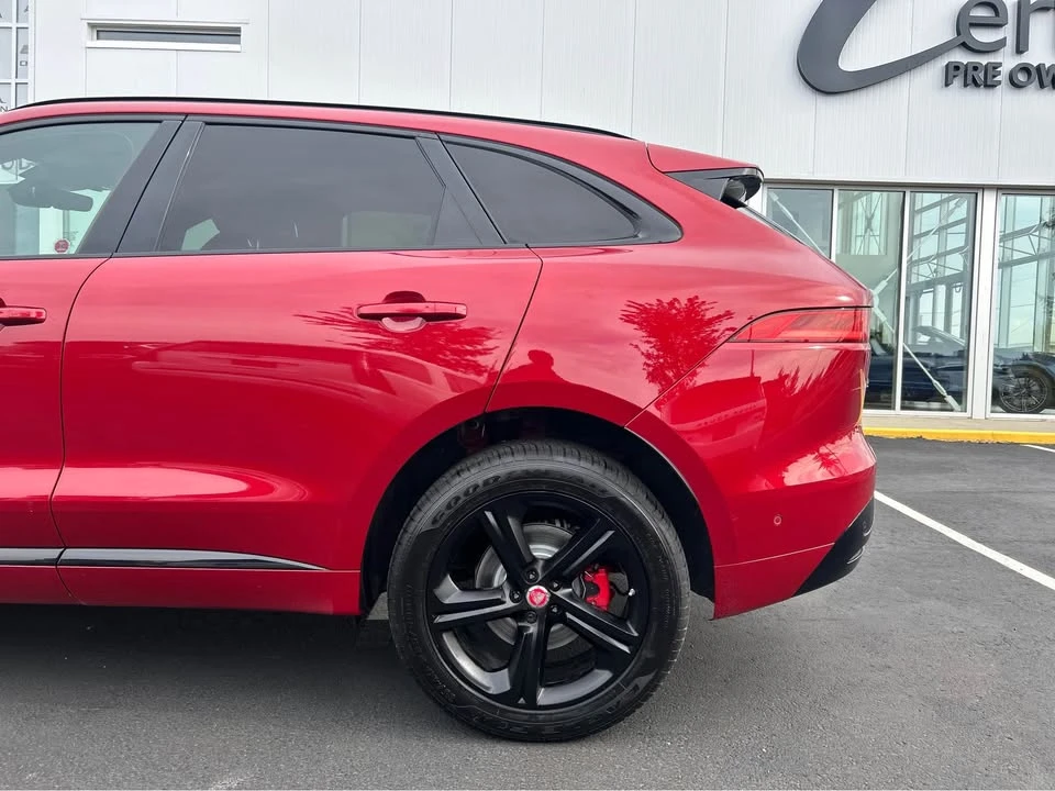 2020 Jaguar F-Pace - Image 9 of 19