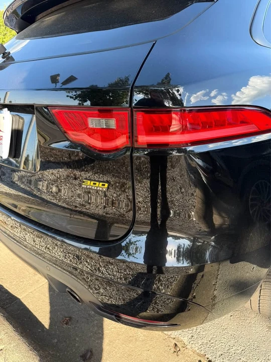 2020 Jaguar F-Pace - Image 7 of 20