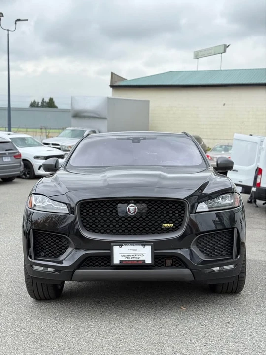 2020 Jaguar F-Pace - Image 2 of 10