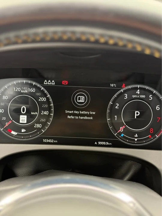 2020 Jaguar F-Pace - Image 7 of 10