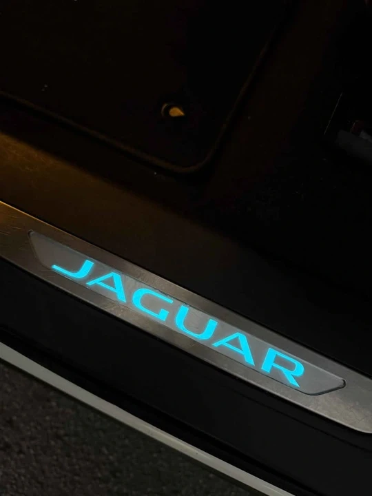 2020 Jaguar F-Pace - Image 11 of 12