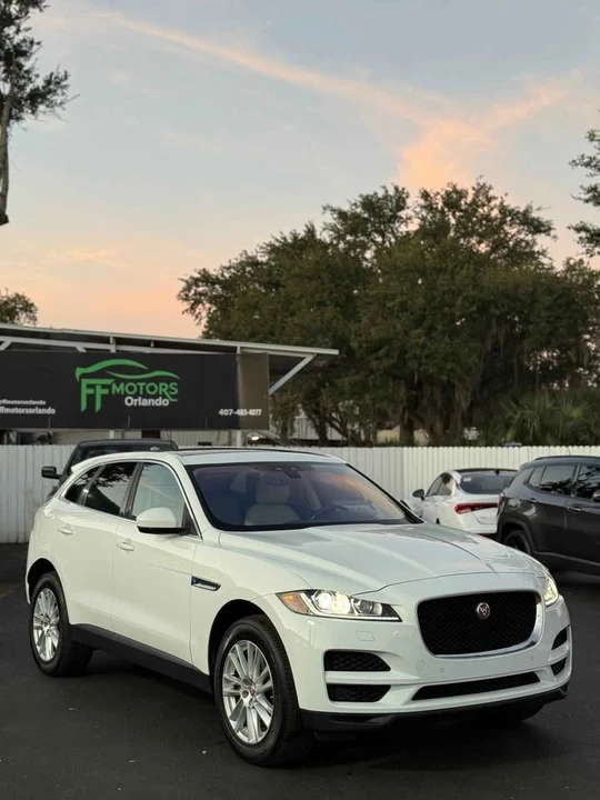 2020 Jaguar F-Pace - Image 2 of 12