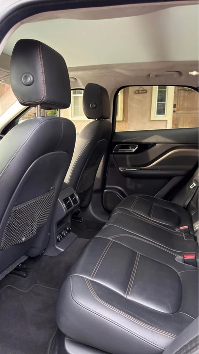 2020 Jaguar F-Pace - Image 8 of 16