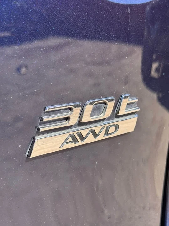 2020 Jaguar F-Pace - Image 10 of 10