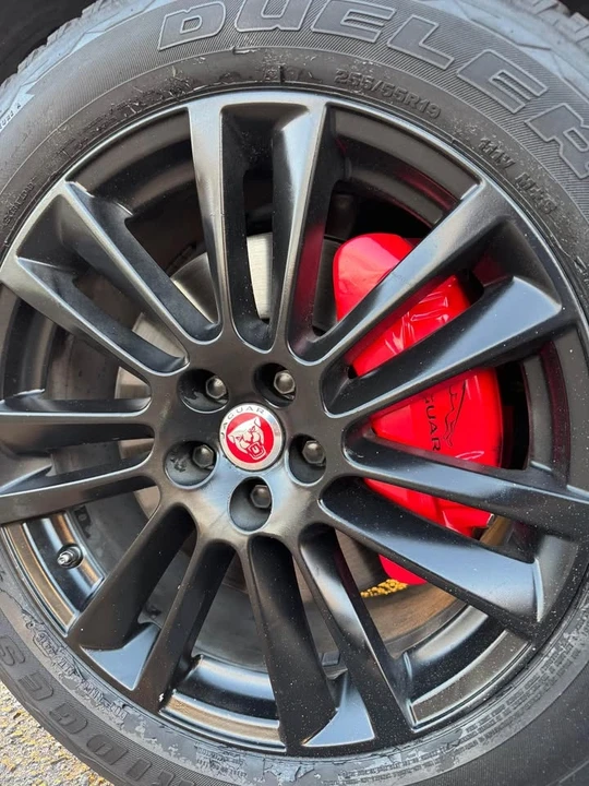 2020 Jaguar F-Pace - Image 4 of 18