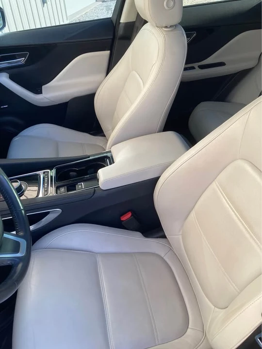 2020 Jaguar F-Pace - Image 5 of 7