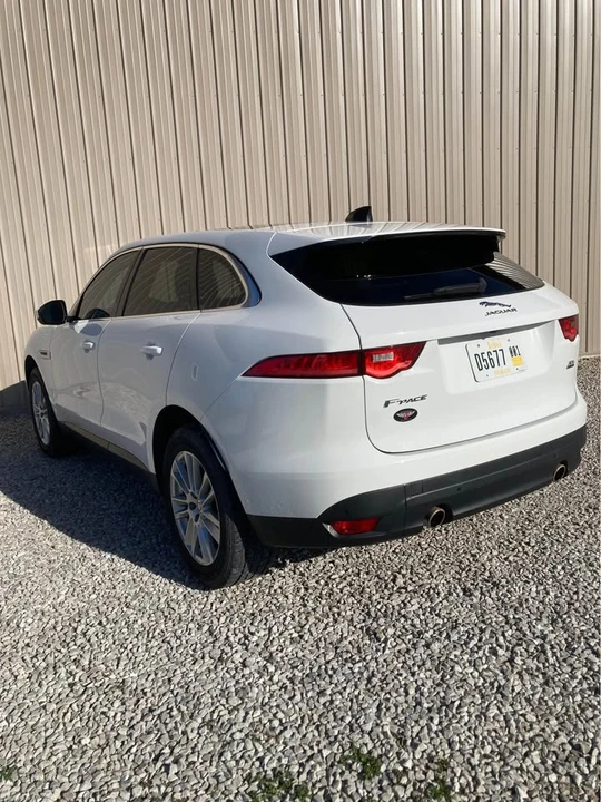 2020 Jaguar F-Pace - Image 3 of 7