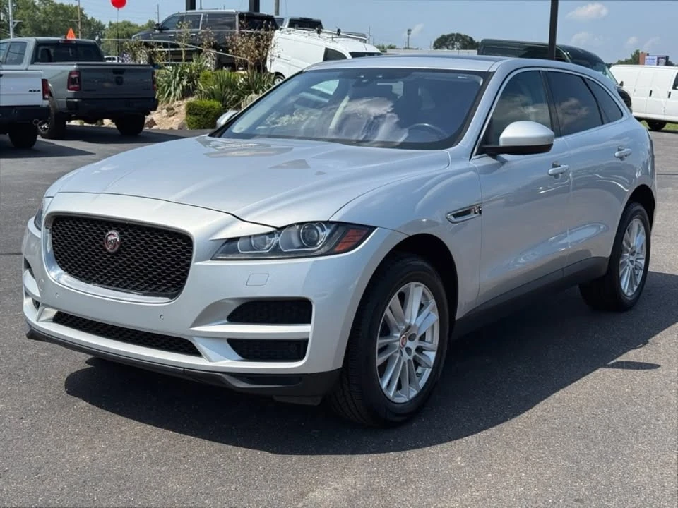 2020 Jaguar F-Pace - Image 3 of 15