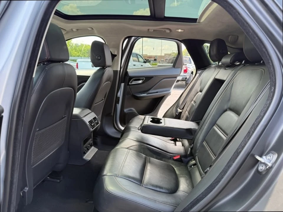 2020 Jaguar F-Pace - Image 13 of 15