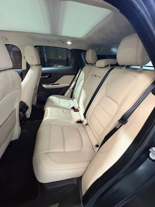 2020 Jaguar F-Pace - Image 15 of 15