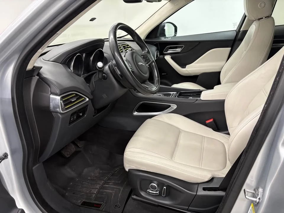 2020 Jaguar F-Pace - Image 7 of 19