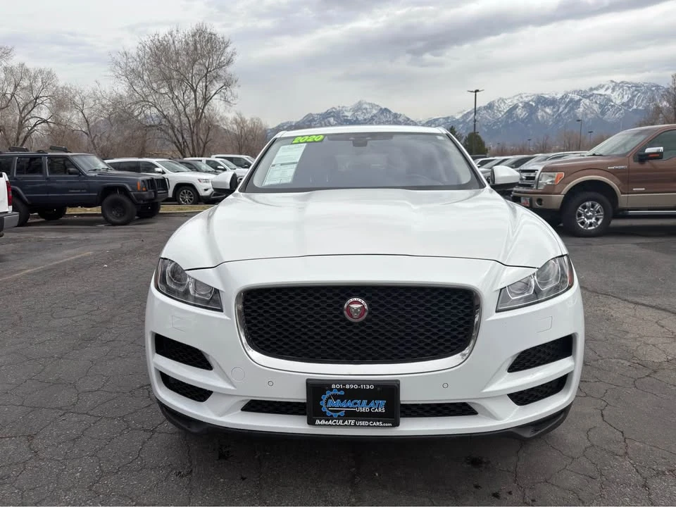 2020 Jaguar F-Pace - Image 8 of 17