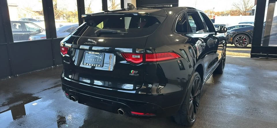 2020 Jaguar F-Pace - Image 4 of 7