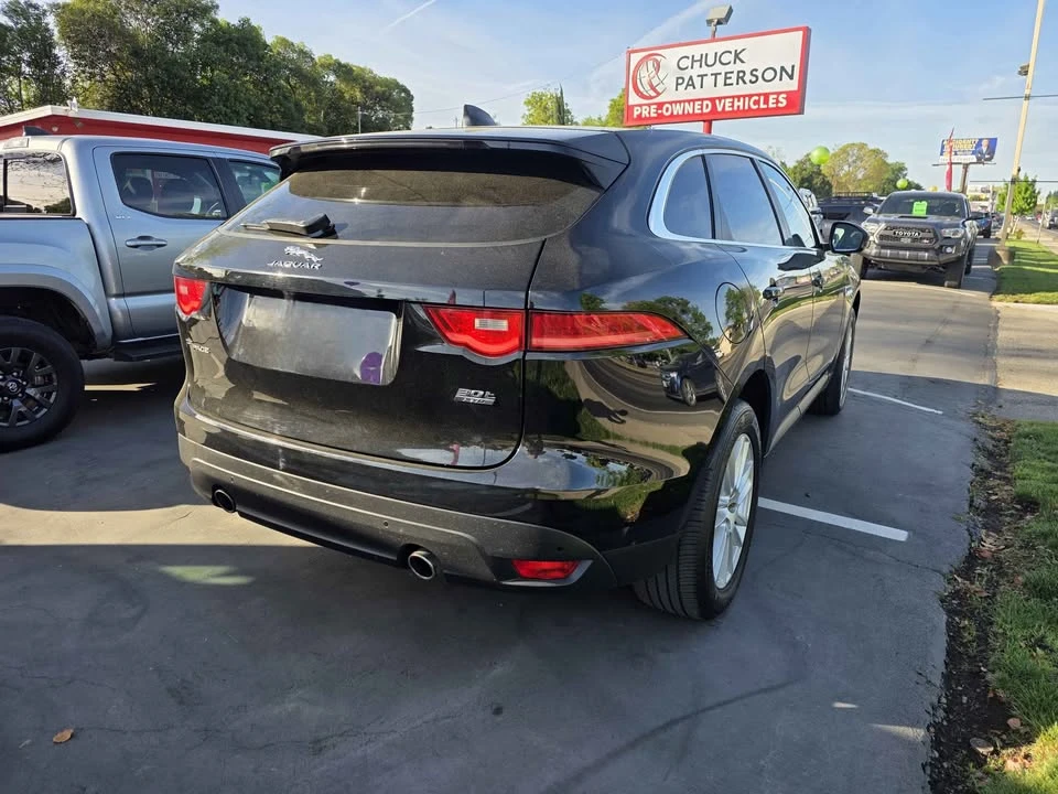 2020 Jaguar F-Pace - Image 3 of 11