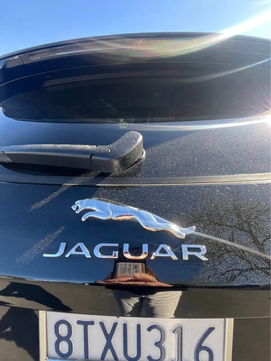 2020 Jaguar F-Pace - Image 12 of 16