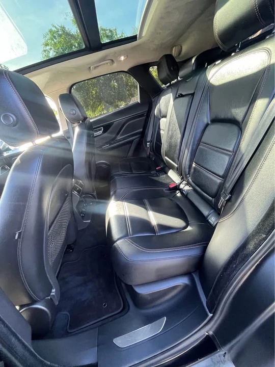 2020 Jaguar F-Pace - Image 5 of 16