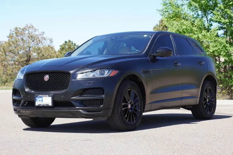 2020 Jaguar F-Pace - Image 4 of 20