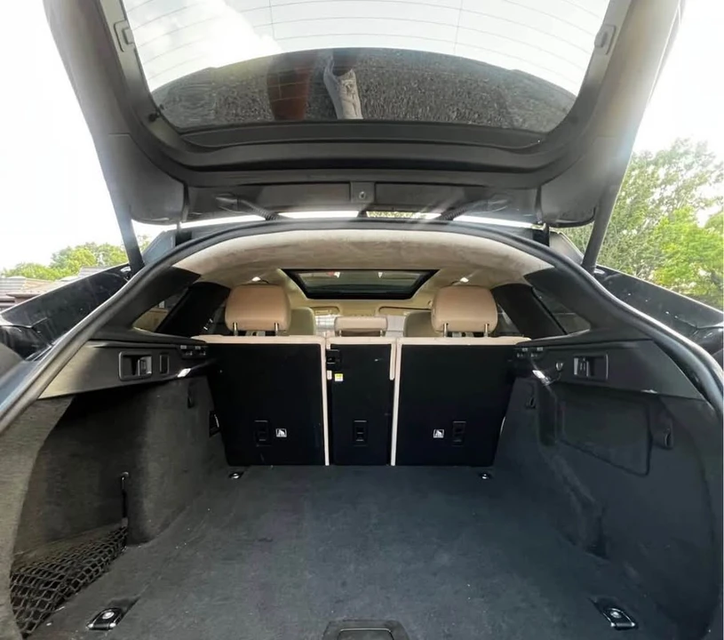 2020 Jaguar F-Pace - Image 14 of 15