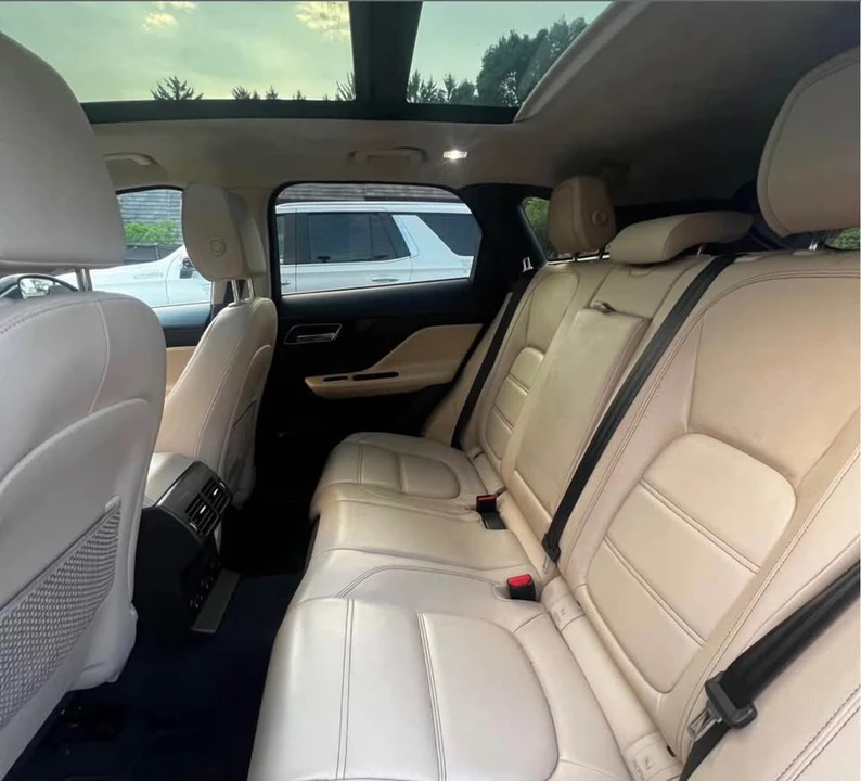 2020 Jaguar F-Pace - Image 13 of 15