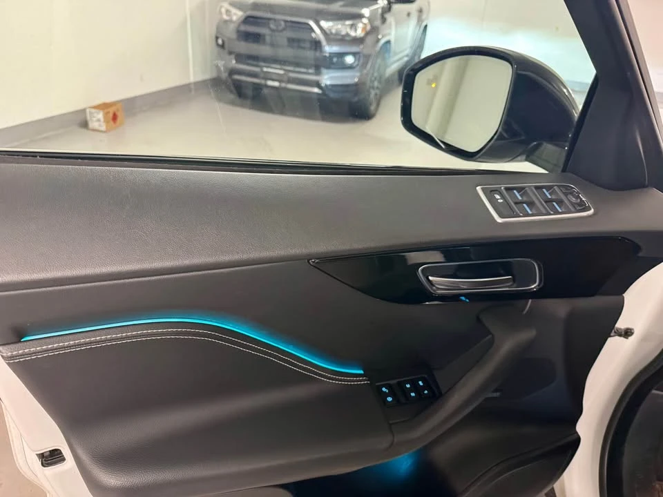 2020 Jaguar F-Pace - Image 19 of 20