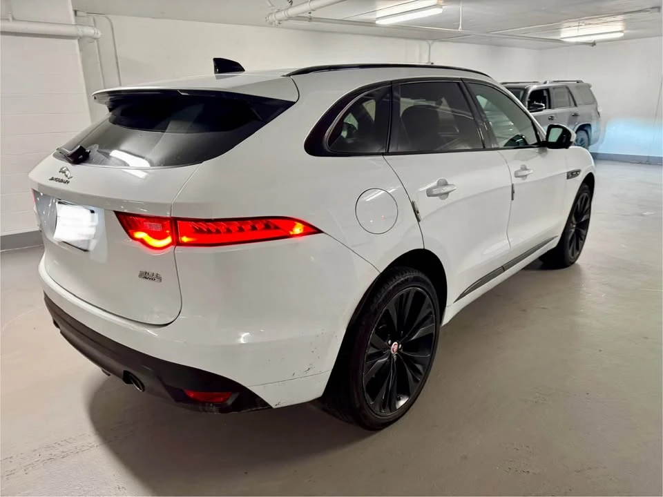 2020 Jaguar F-Pace - Image 8 of 20