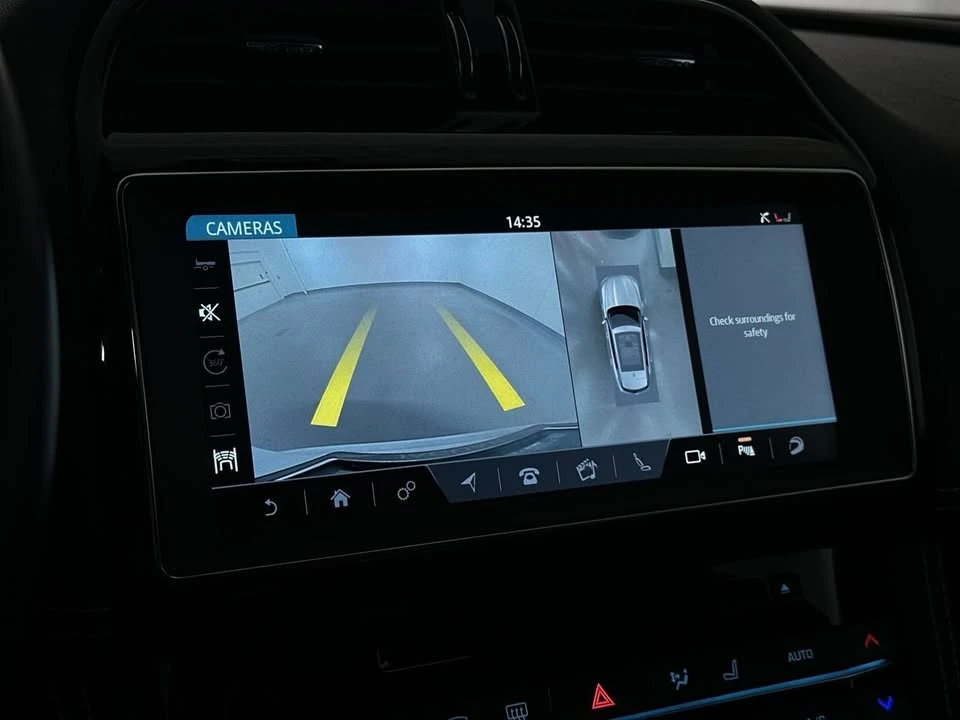 2020 Jaguar F-Pace - Image 14 of 19