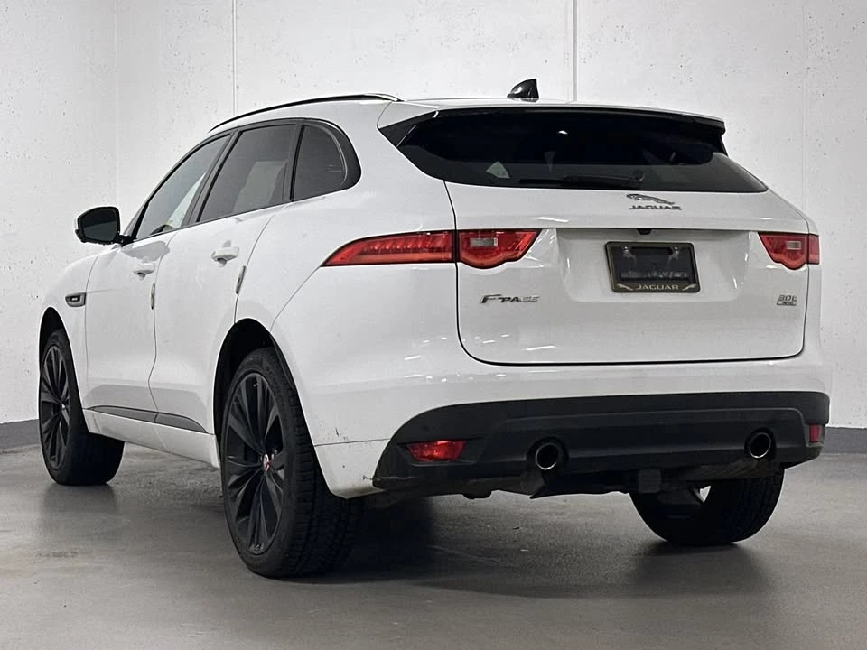 2020 Jaguar F-Pace - Image 4 of 19