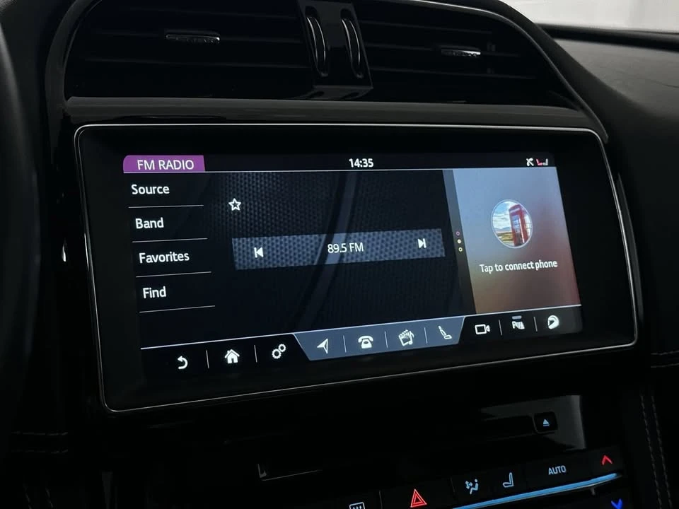 2020 Jaguar F-Pace - Image 13 of 19