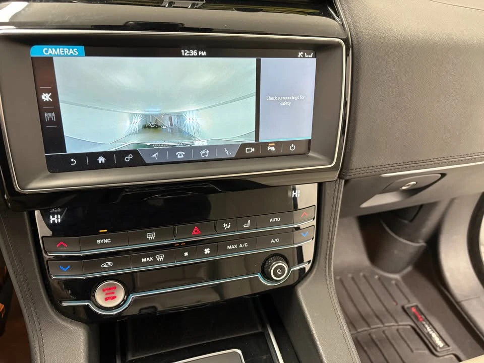 2020 Jaguar F-Pace - Image 18 of 20
