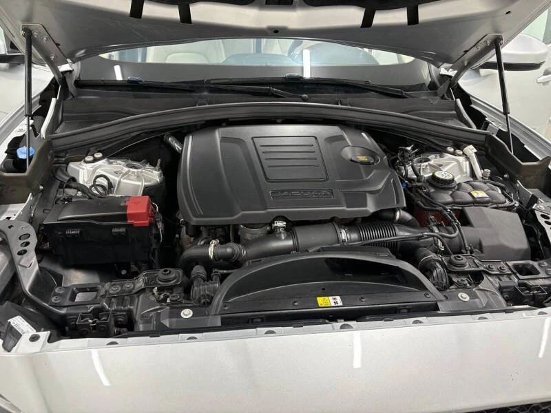 2020 Jaguar F-Pace - Image 14 of 20
