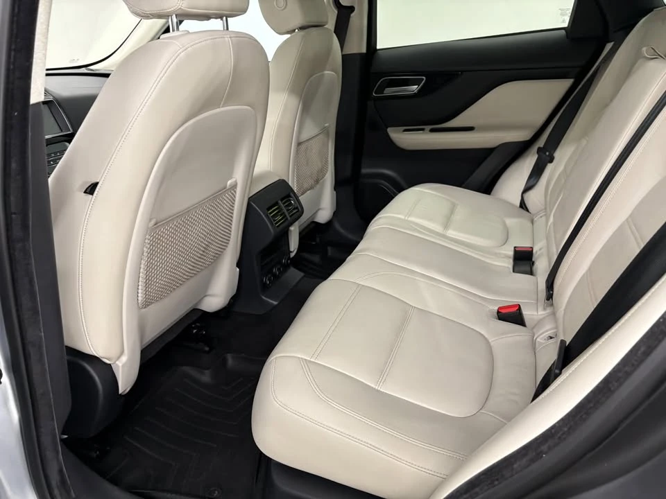 2020 Jaguar F-Pace - Image 12 of 20