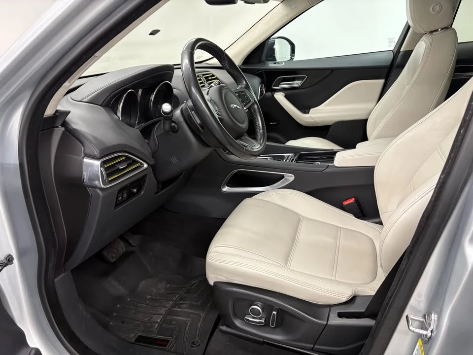2020 Jaguar F-Pace - Image 7 of 20
