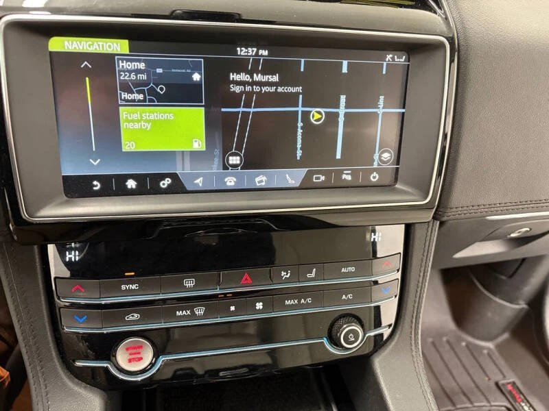 2020 Jaguar F-Pace - Image 15 of 20