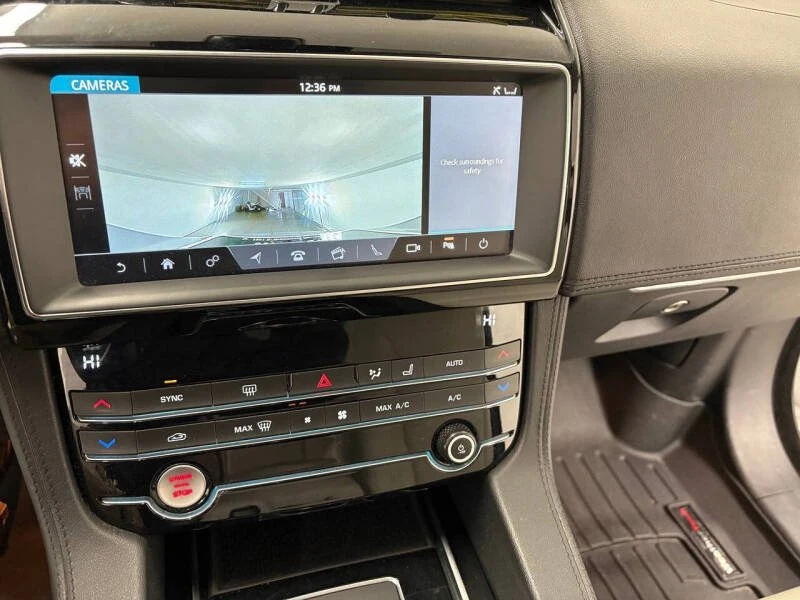 2020 Jaguar F-Pace - Image 14 of 20