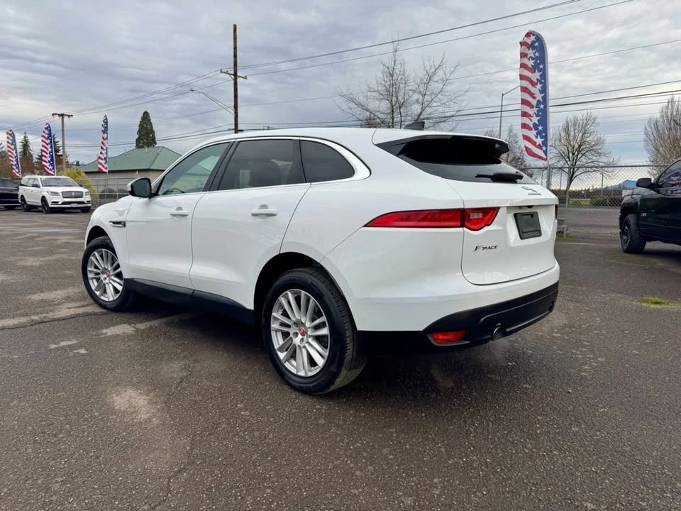 2020 Jaguar F-Pace - Image 3 of 20