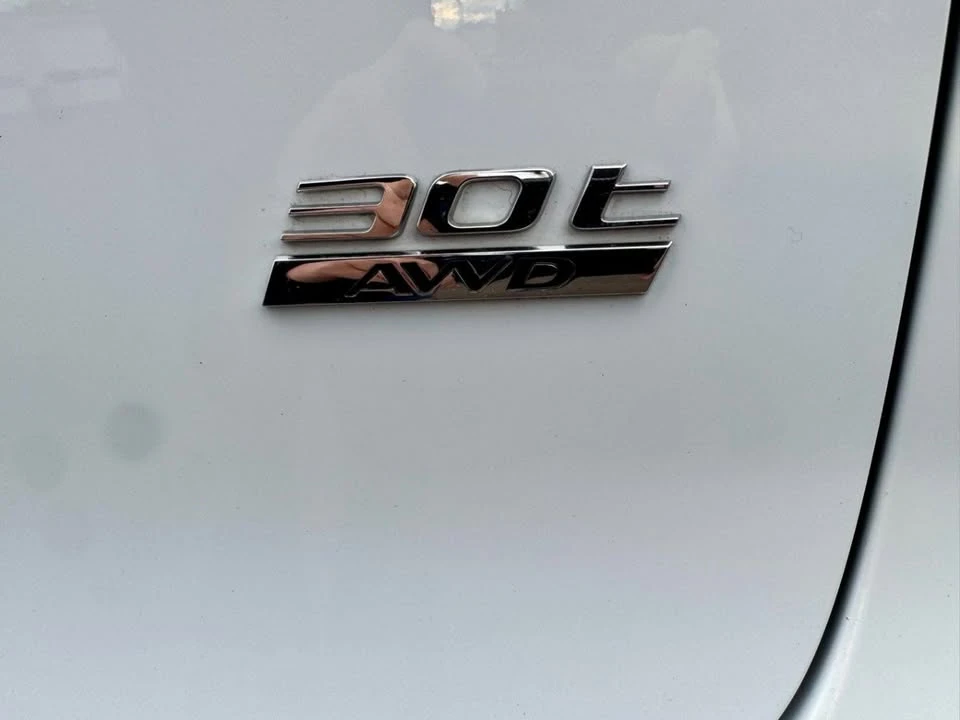 2020 Jaguar F-Pace - Image 19 of 20