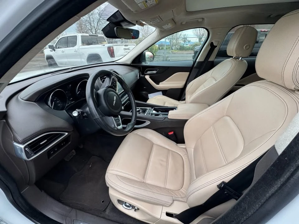 2020 Jaguar F-Pace - Image 9 of 20