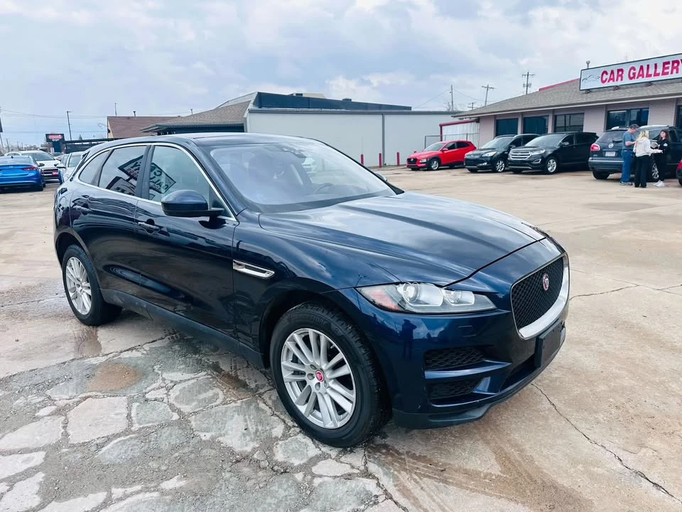 2020 Jaguar F-Pace - Image 3 of 16
