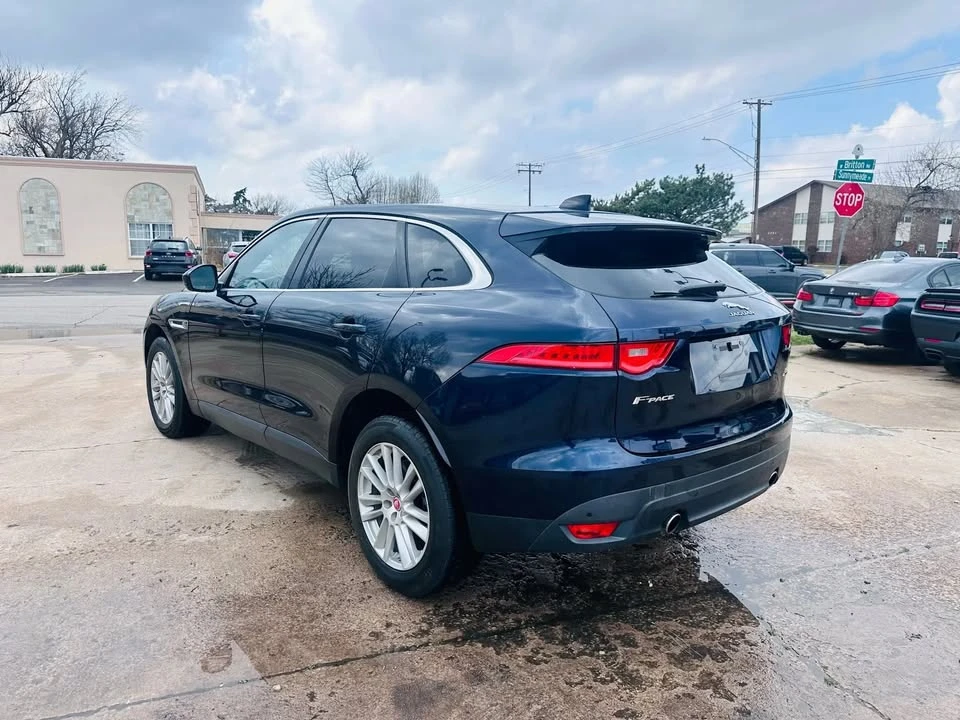 2020 Jaguar F-Pace - Image 4 of 16