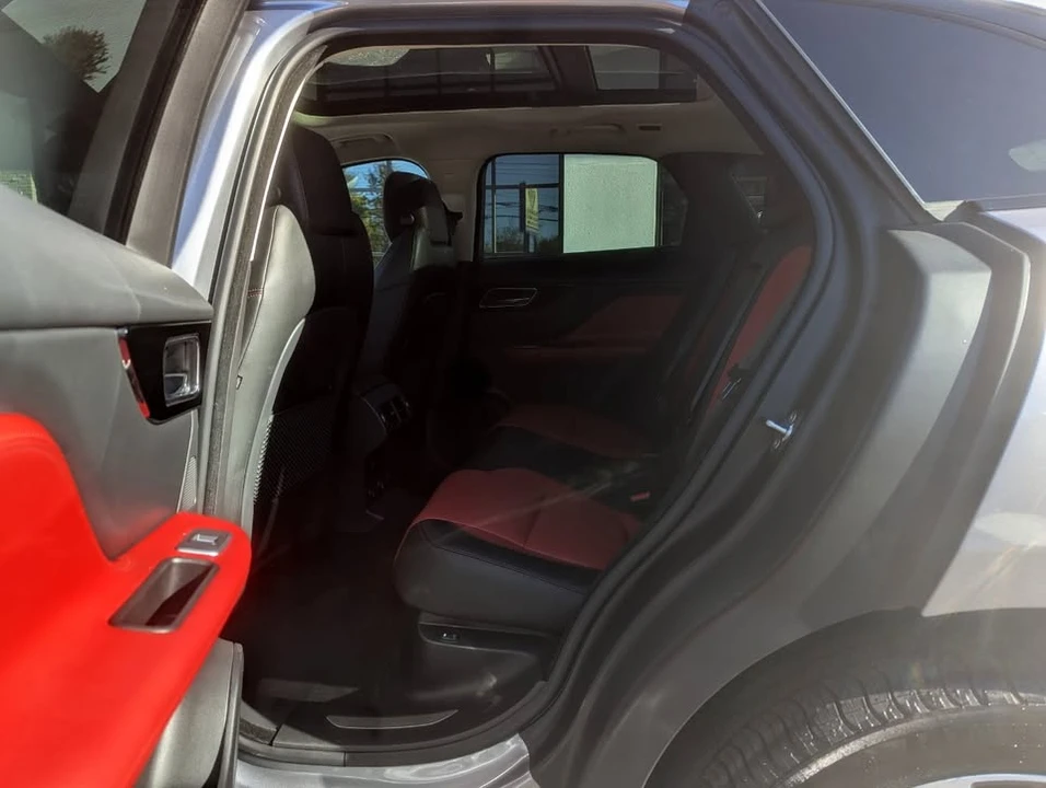 2020 Jaguar F-Pace - Image 18 of 19