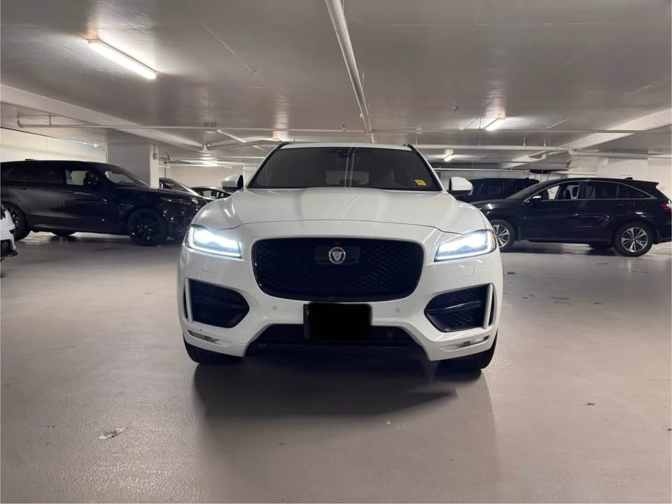 2020 Jaguar F-Pace - Image 8 of 17