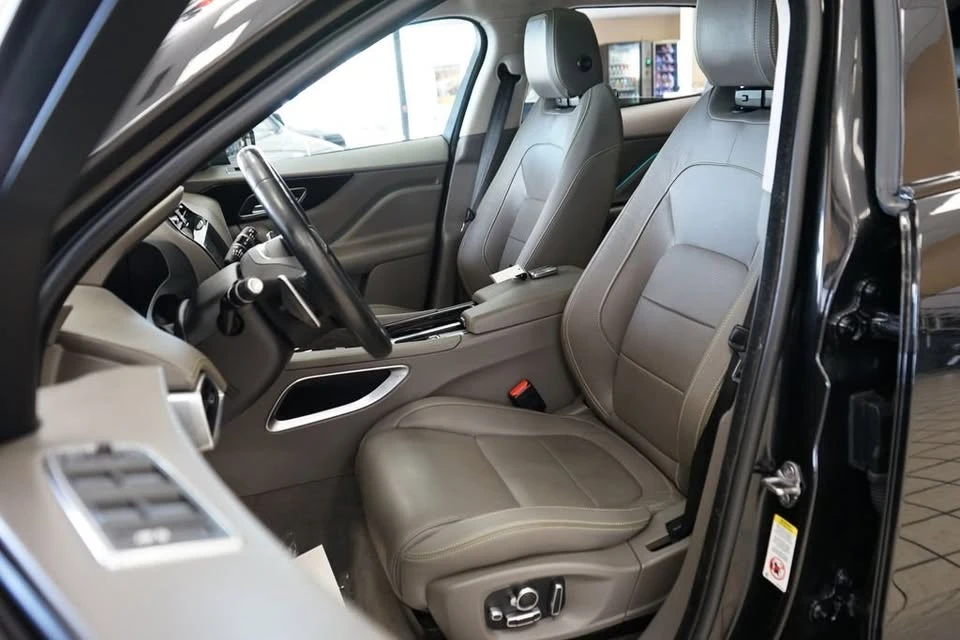 2020 Jaguar F-Pace - Image 2 of 20
