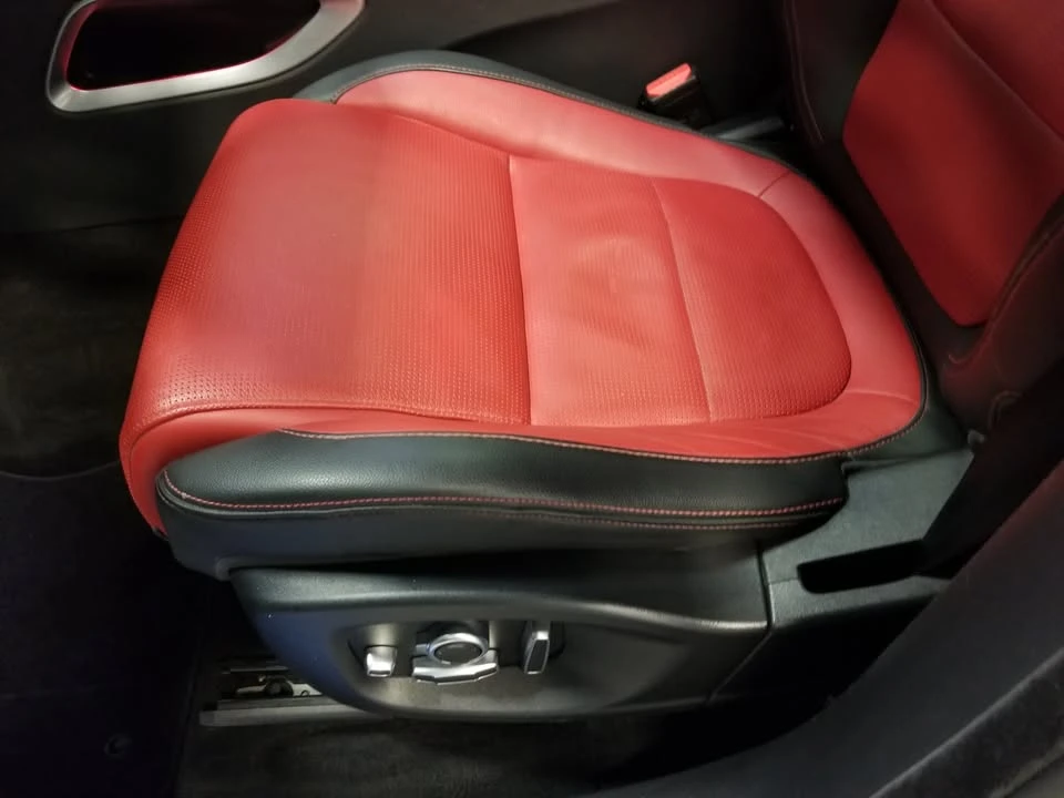 2020 Jaguar F-Pace - Image 8 of 20