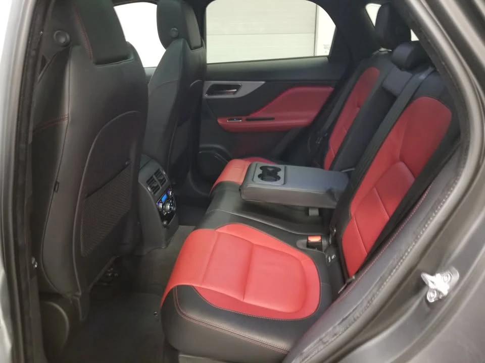 2020 Jaguar F-Pace - Image 17 of 20