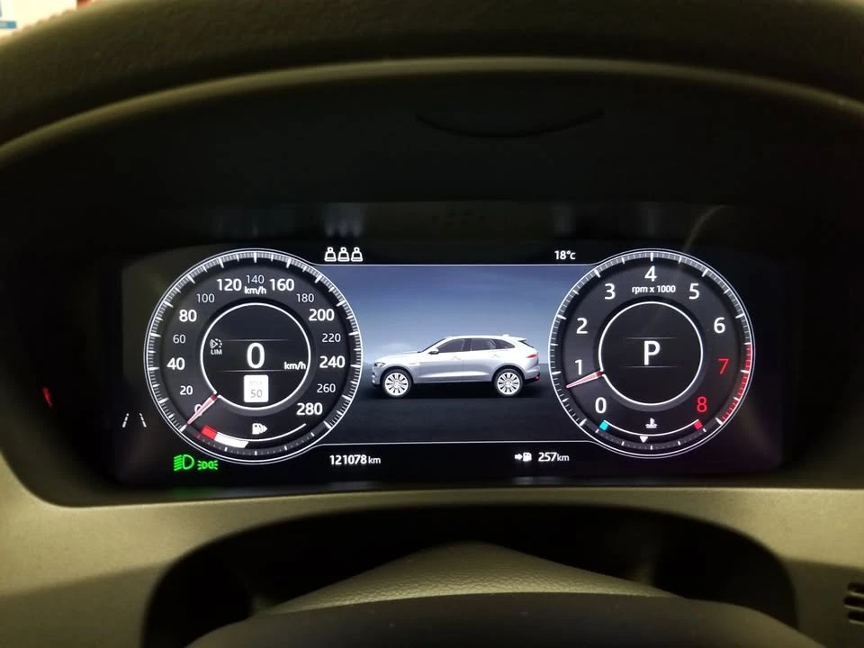 2020 Jaguar F-Pace - Image 13 of 20