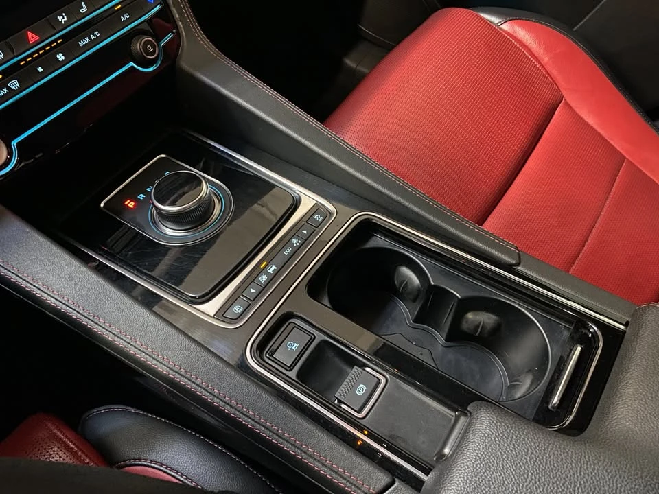 2020 Jaguar F-Pace - Image 19 of 19