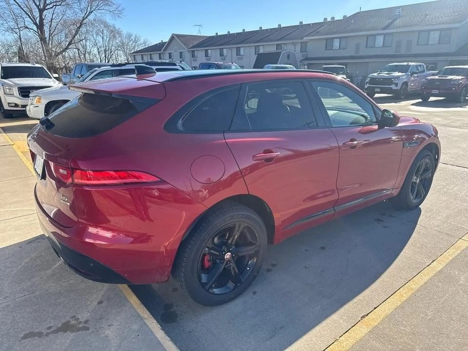 2020 Jaguar F-Pace - Image 5 of 20