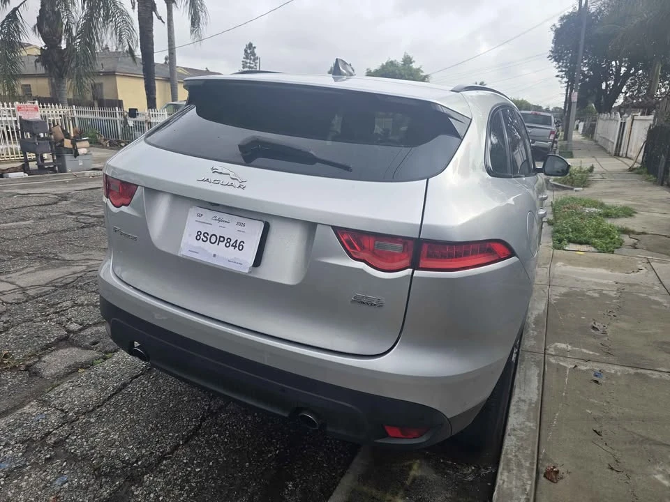 2020 Jaguar F-Pace - Image 3 of 10
