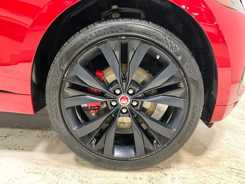 2020 Jaguar F-Pace - Image 6 of 20